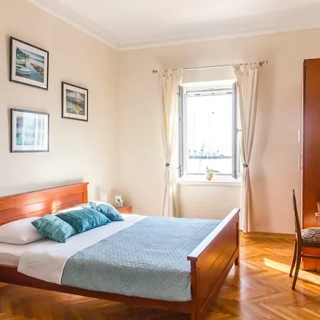 Apartman Natalia Apartment Tivat Exterior photo